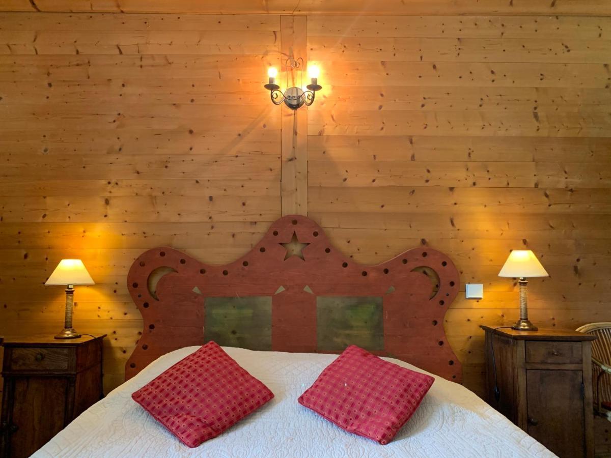 Au Cheval Blanc - Appartements Et Chambres D'Hotes Альбервіль Екстер'єр фото